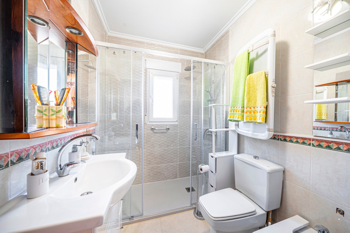 ShowFeedImage House – Detached Villa in Rojales