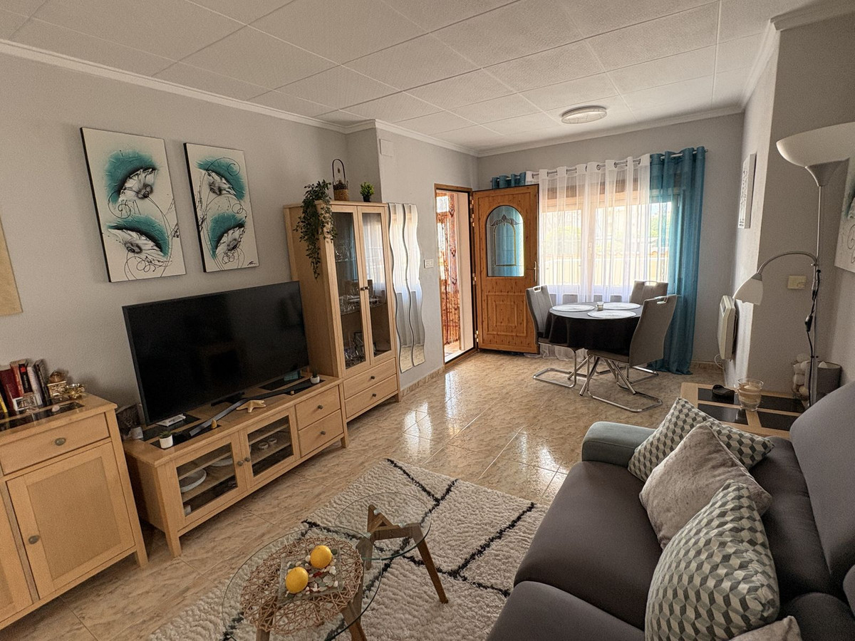 House – Detached Villa in San Fulgencio