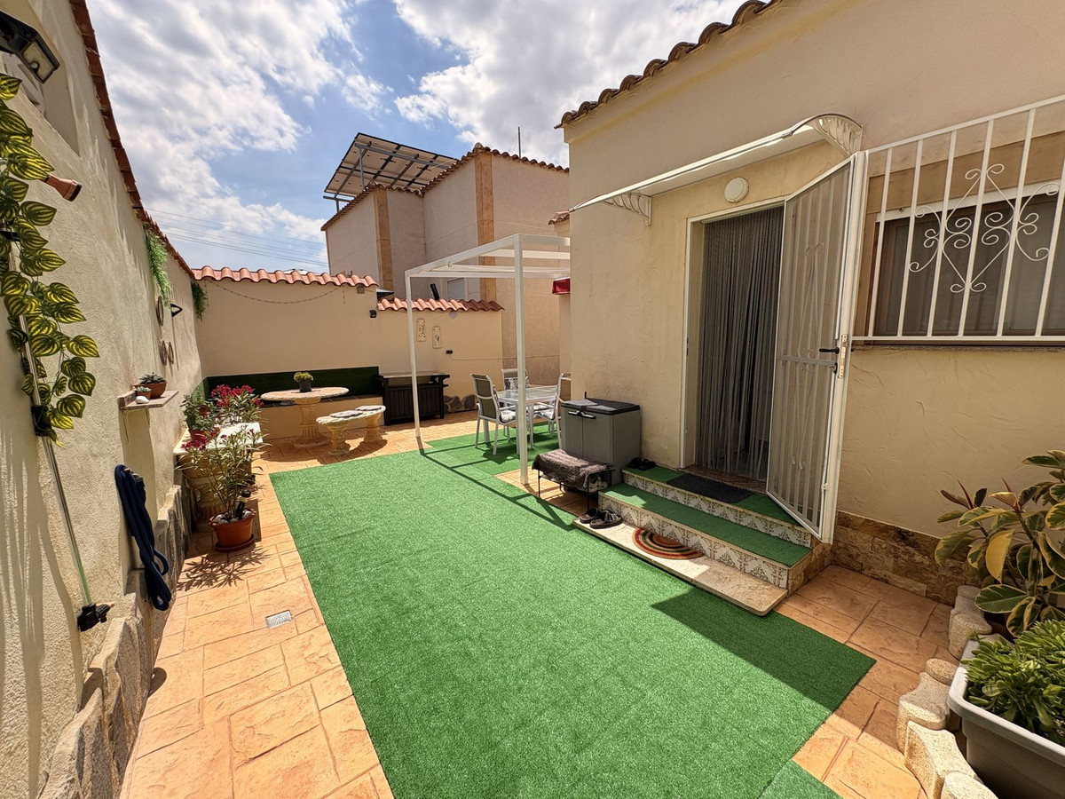 House – Detached Villa in San Fulgencio