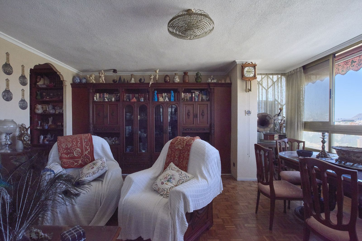 ShowFeedImage Apartment – Middle Floor Apartment in Alicante