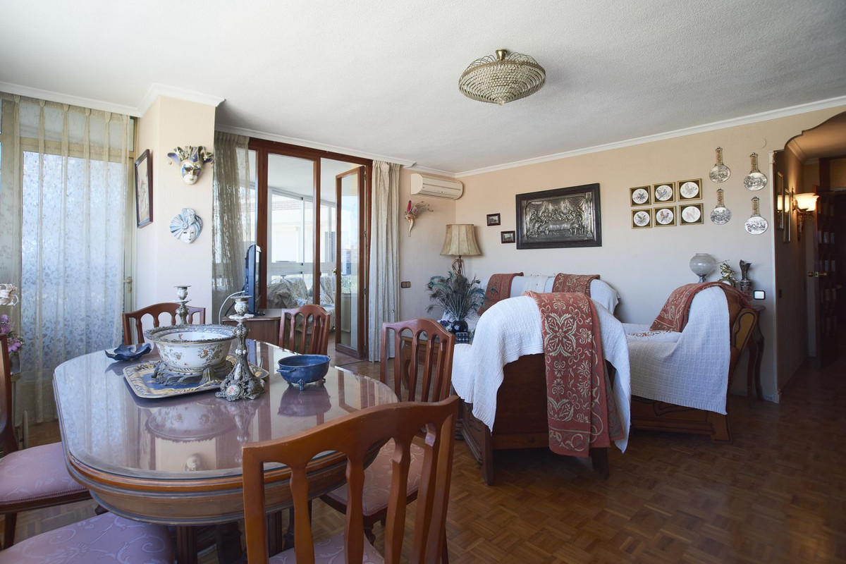 ShowFeedImage Apartment – Middle Floor Apartment in Alicante
