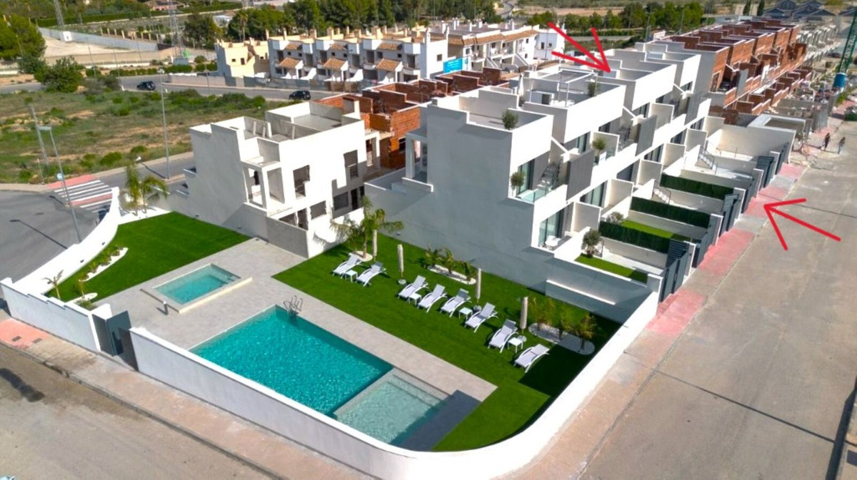 ShowFeedImage House – Townhouse in Cox