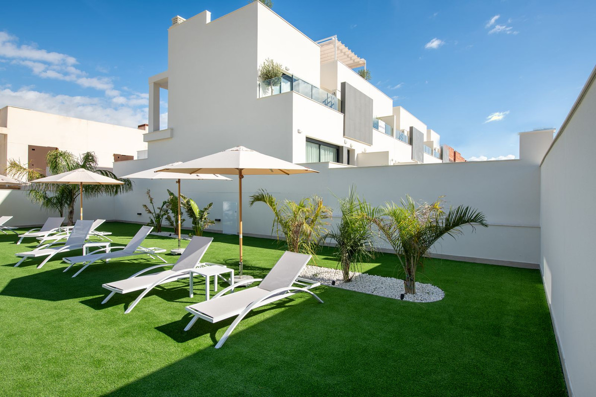 ShowFeedImage House – Townhouse in Cox