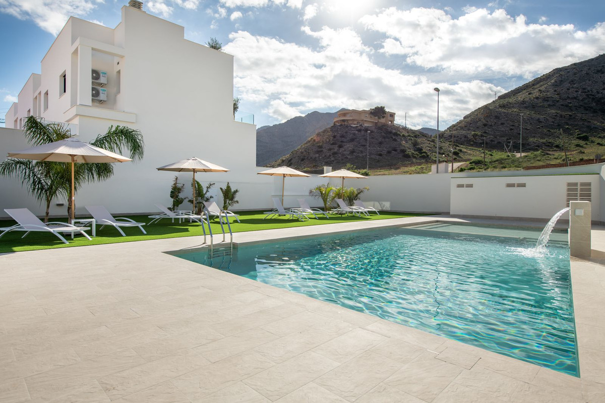 ShowFeedImage House – Townhouse in Cox