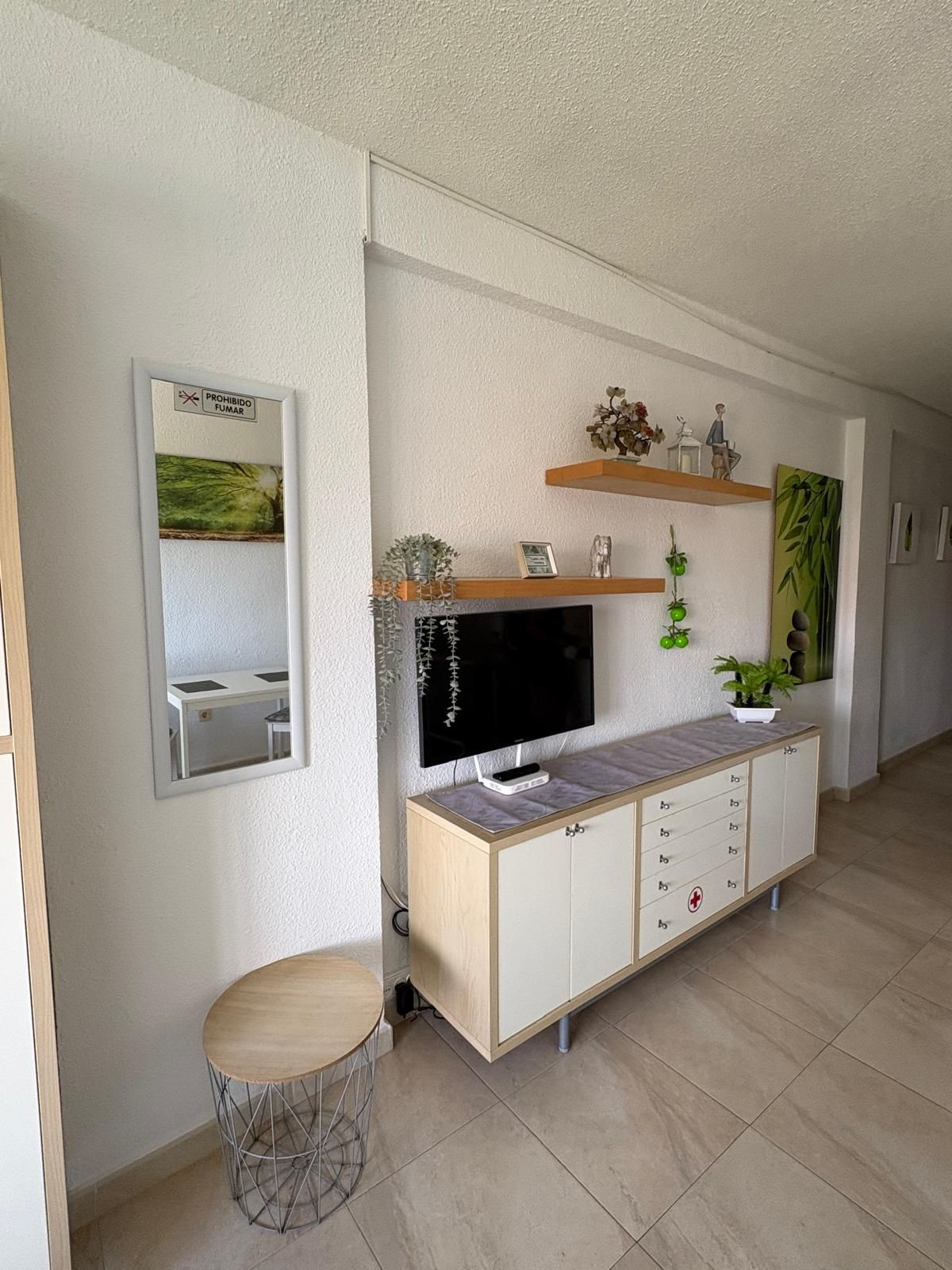 Apartment – Middle Floor Apartment in Torrevieja