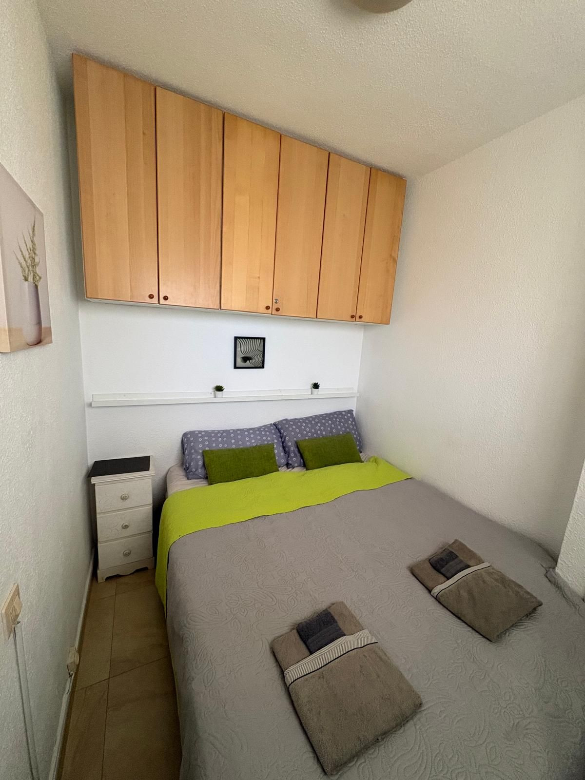 Apartment – Middle Floor Apartment in Torrevieja