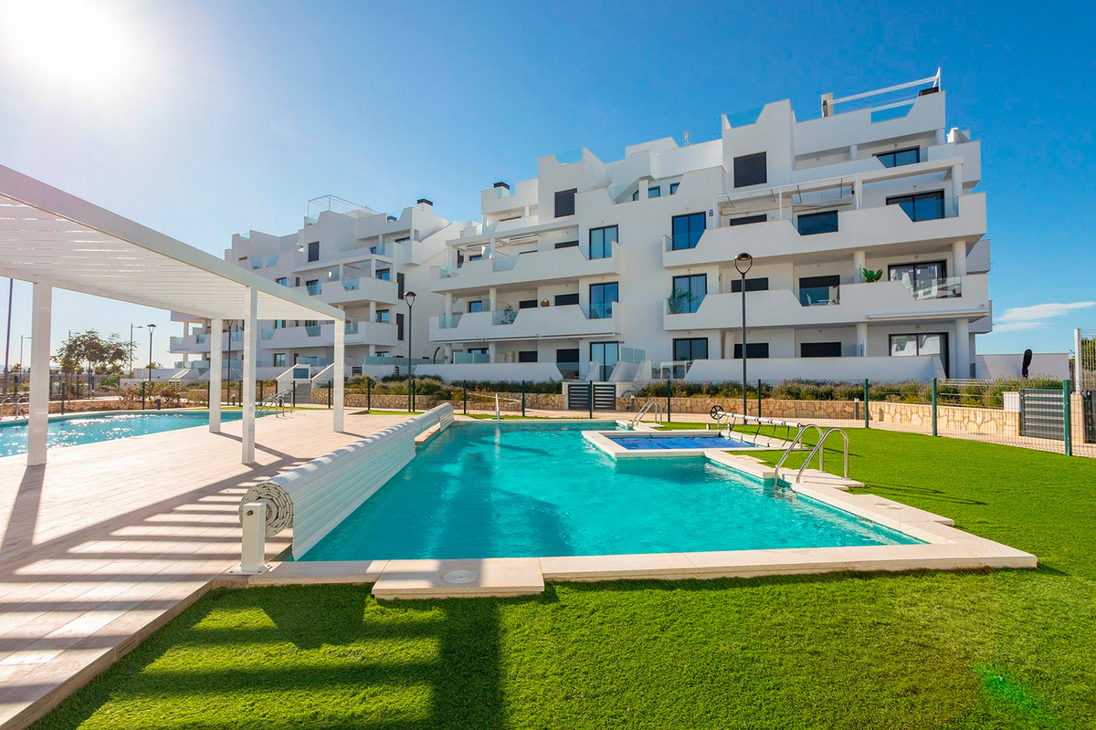 ShowFeedImage Apartment – Middle Floor Apartment in Torre-Pacheco