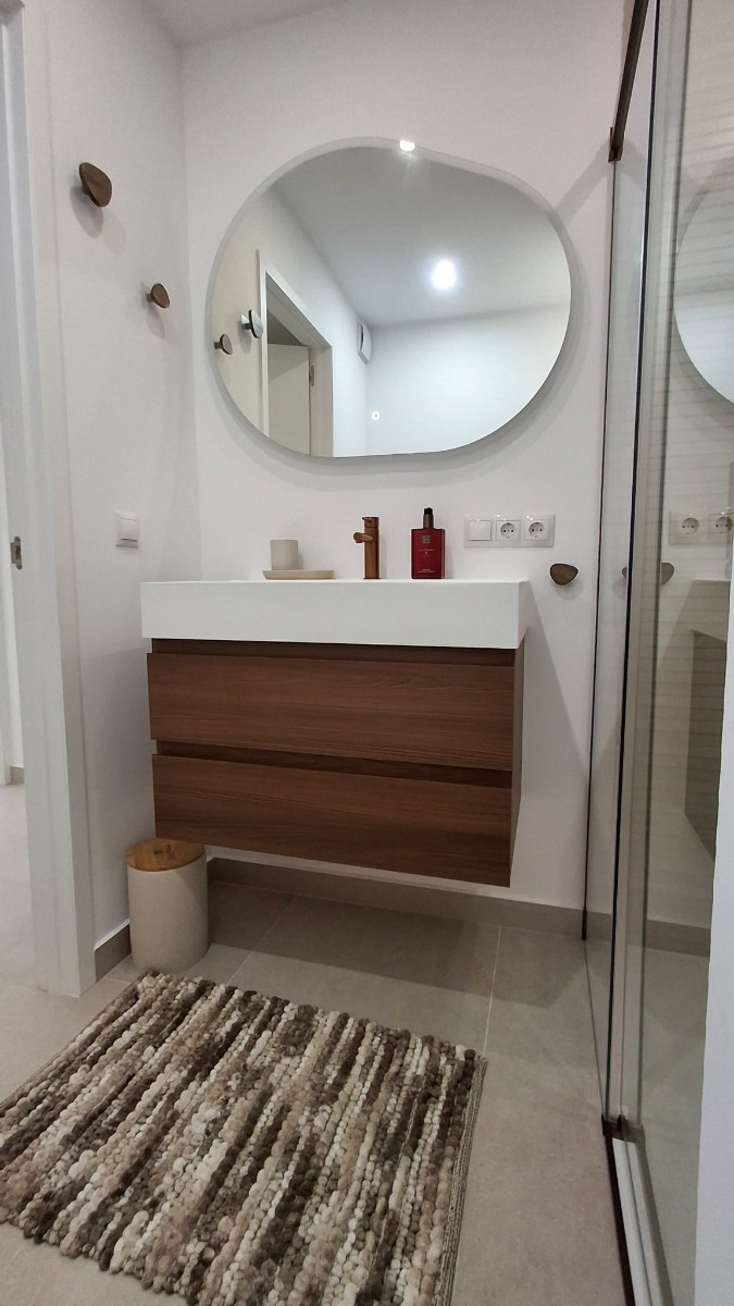 Apartment – Middle Floor Apartment in Torrevieja