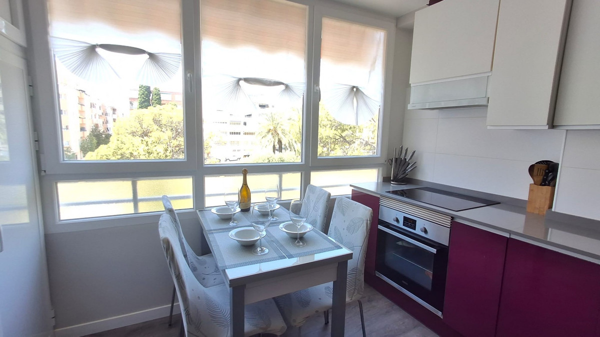 Apartment – Middle Floor Apartment in Torrevieja