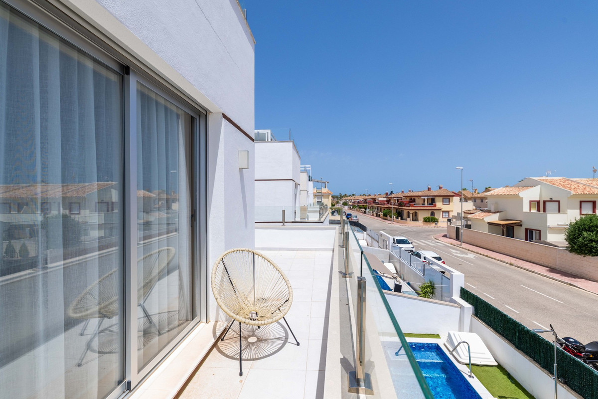 House – Detached Villa in Rojales