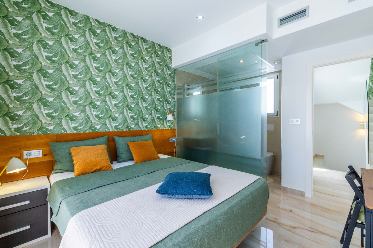 House – Detached Villa in Rojales