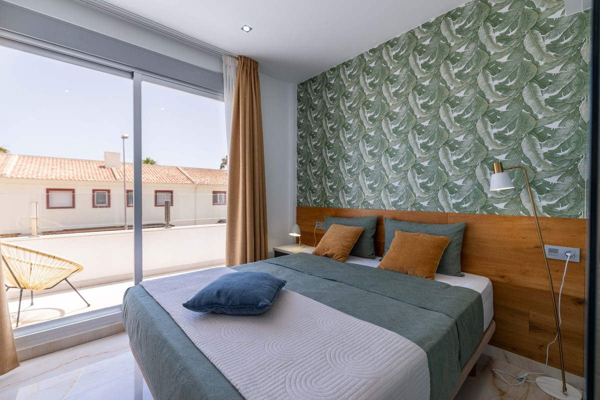 House – Detached Villa in Rojales