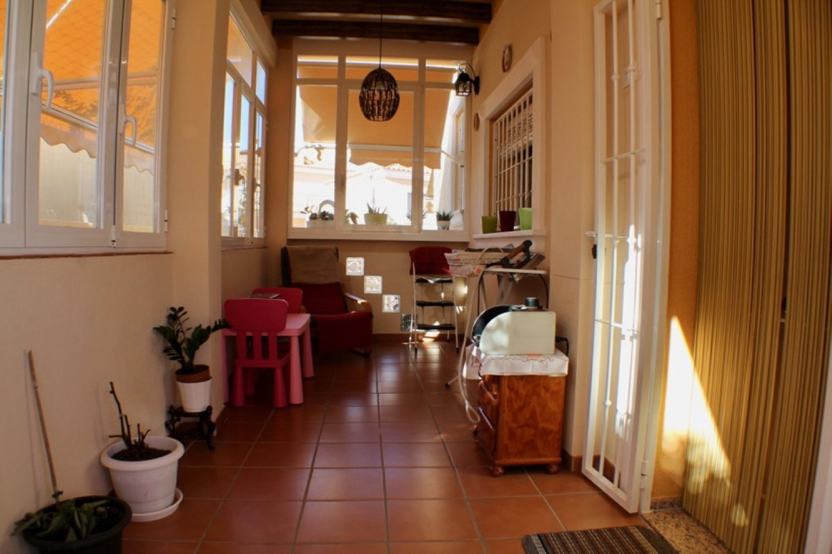 ShowFeedImage House – Detached Villa in La Nucia