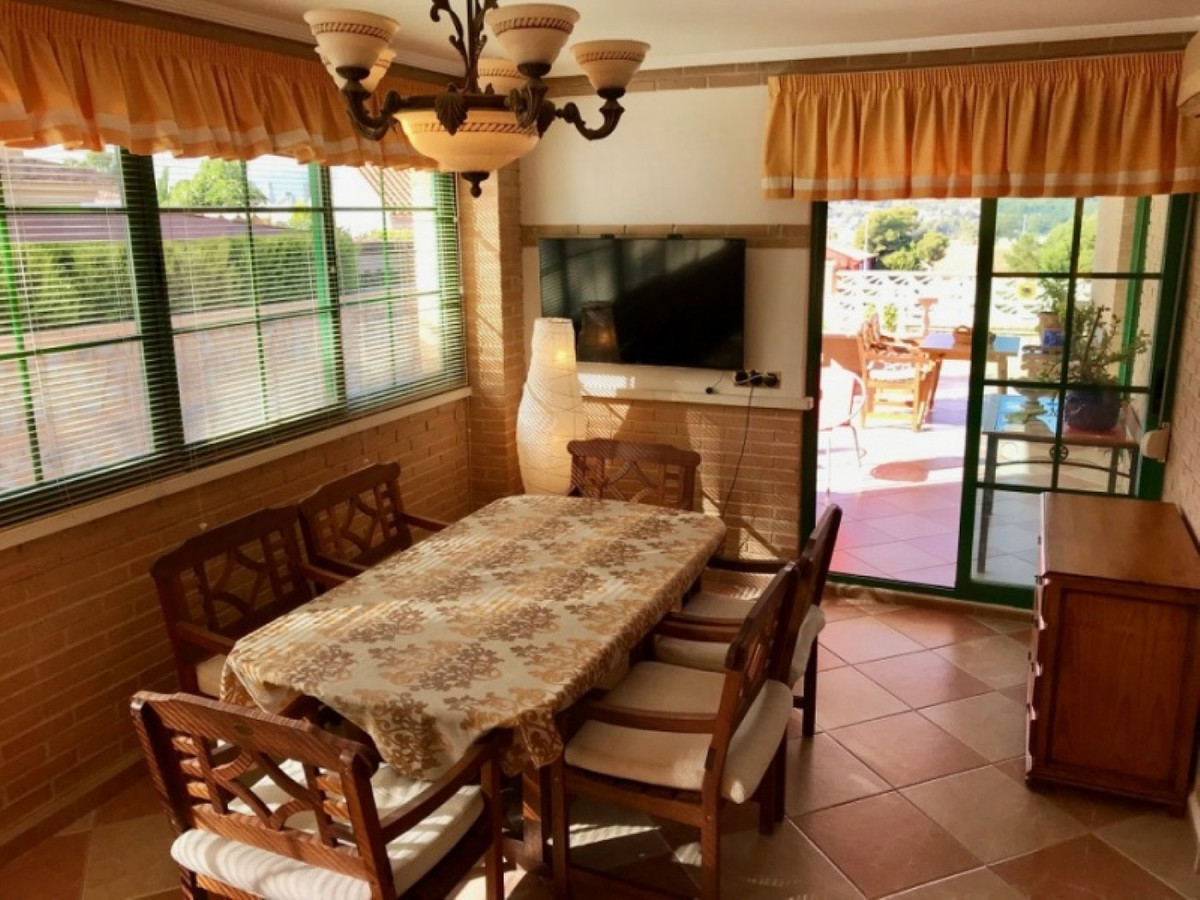 House – Detached Villa in Benidorm