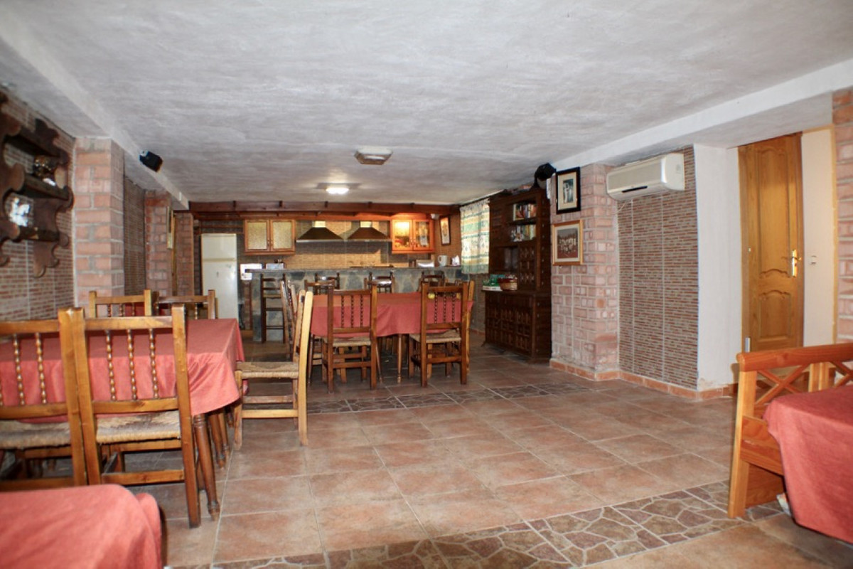 House – Detached Villa in Benidorm