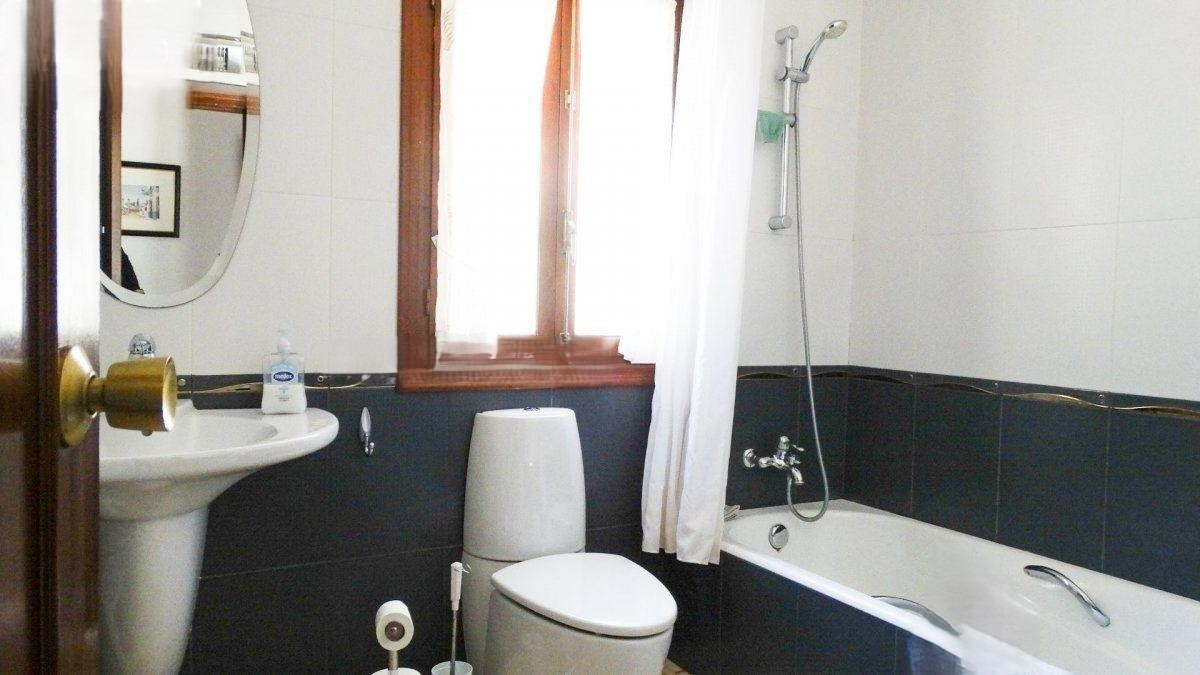 ShowFeedImage House – Detached Villa in Benidorm