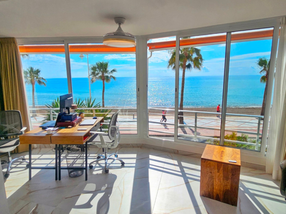 Apartment – Middle Floor Apartment in Altea