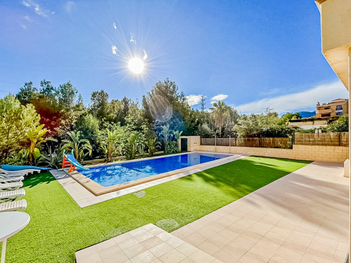 ShowFeedImage House – Detached Villa in La Nucia