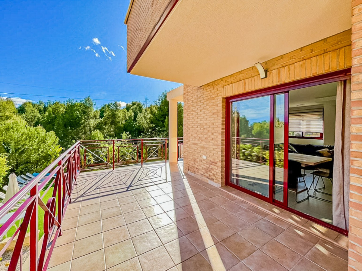 ShowFeedImage House – Detached Villa in La Nucia