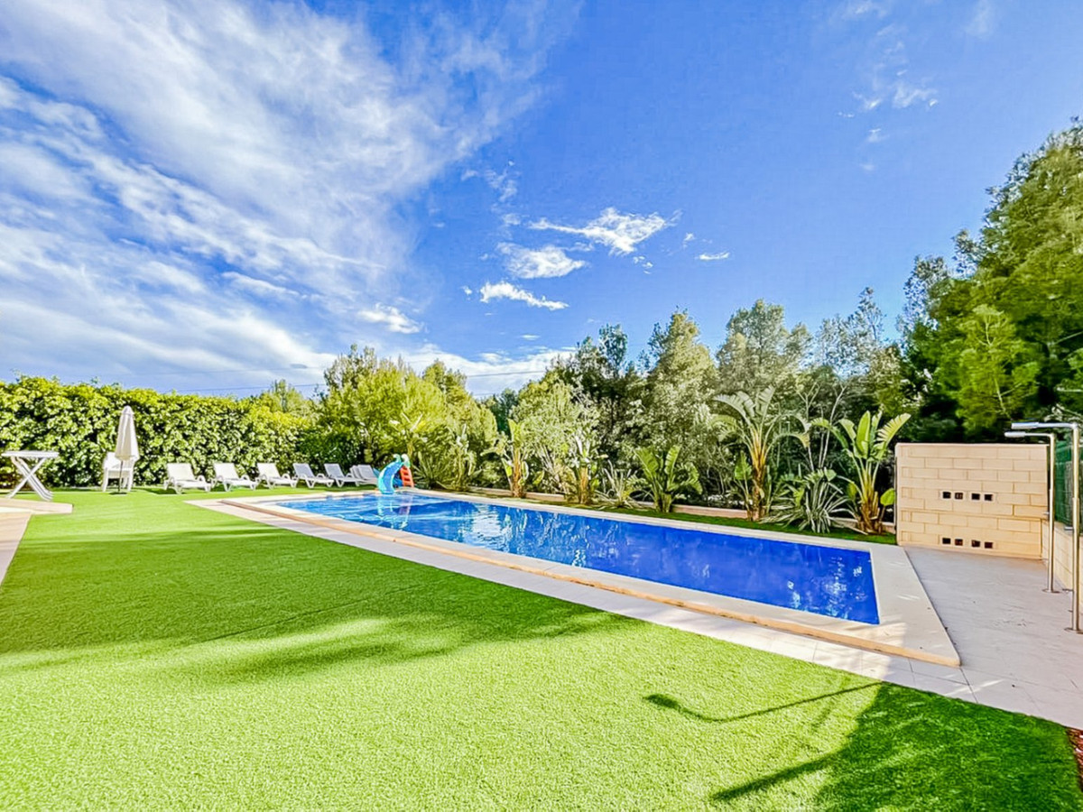 ShowFeedImage House – Detached Villa in La Nucia
