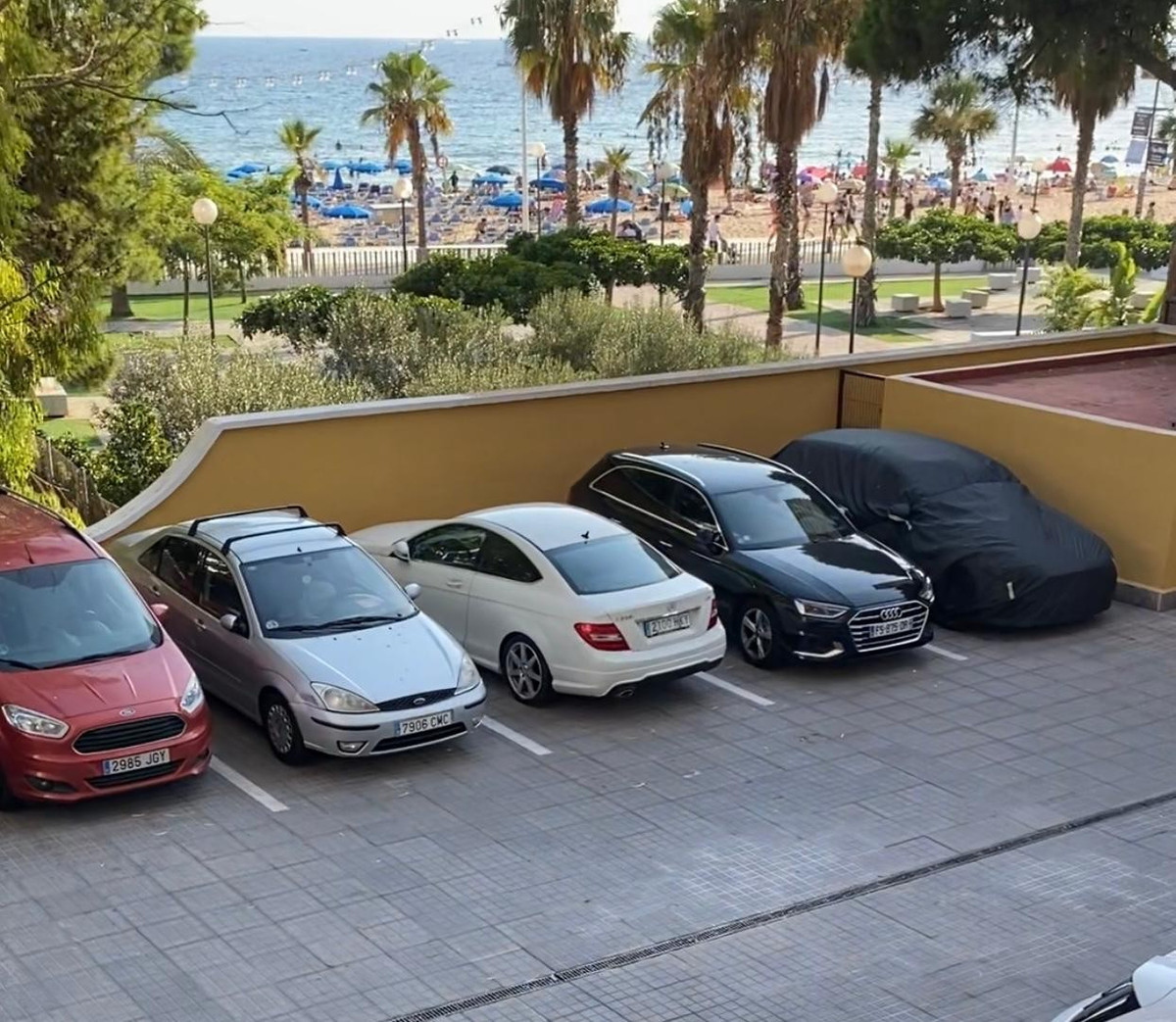 ShowFeedImage Apartment – Middle Floor Apartment in Benidorm