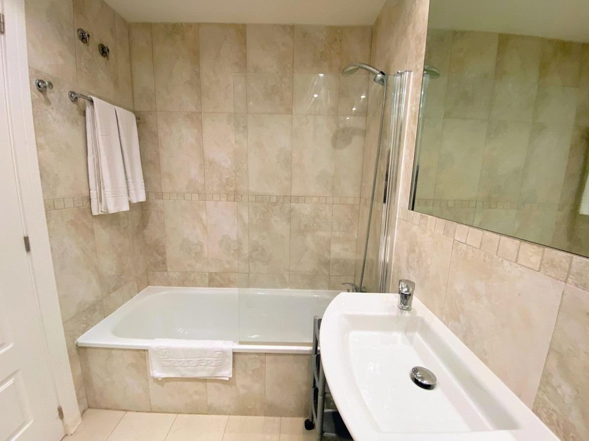 ShowFeedImage Apartment – Middle Floor Apartment in Benidorm