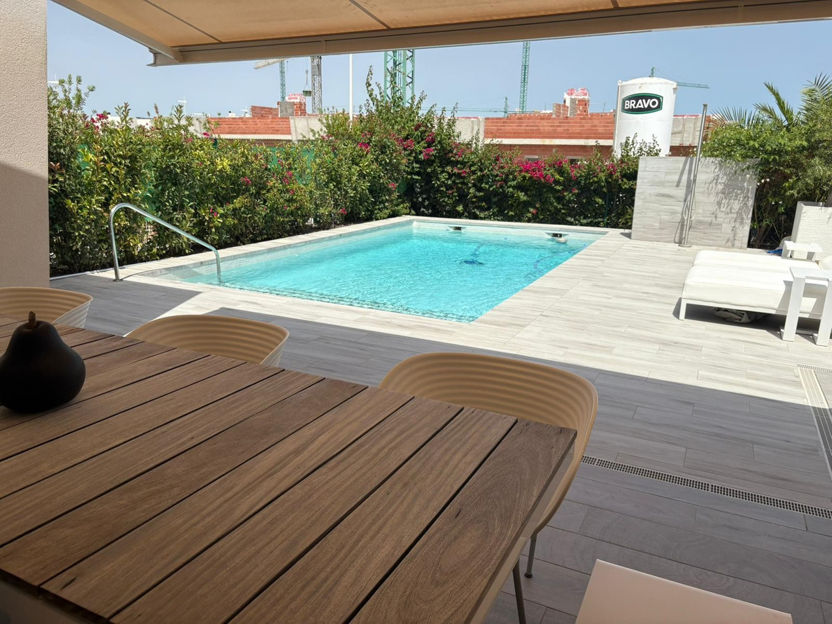 ShowFeedImage House – Detached Villa in Algorfa