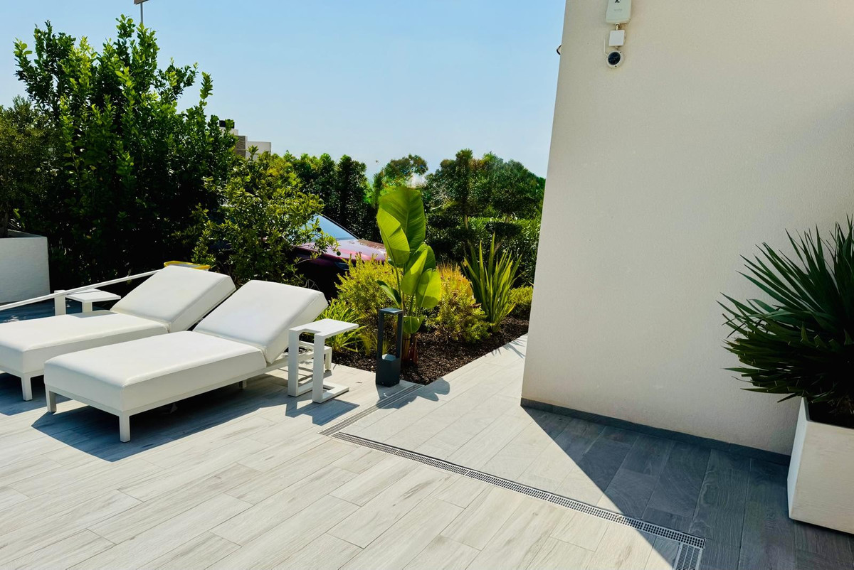 ShowFeedImage House – Detached Villa in Algorfa
