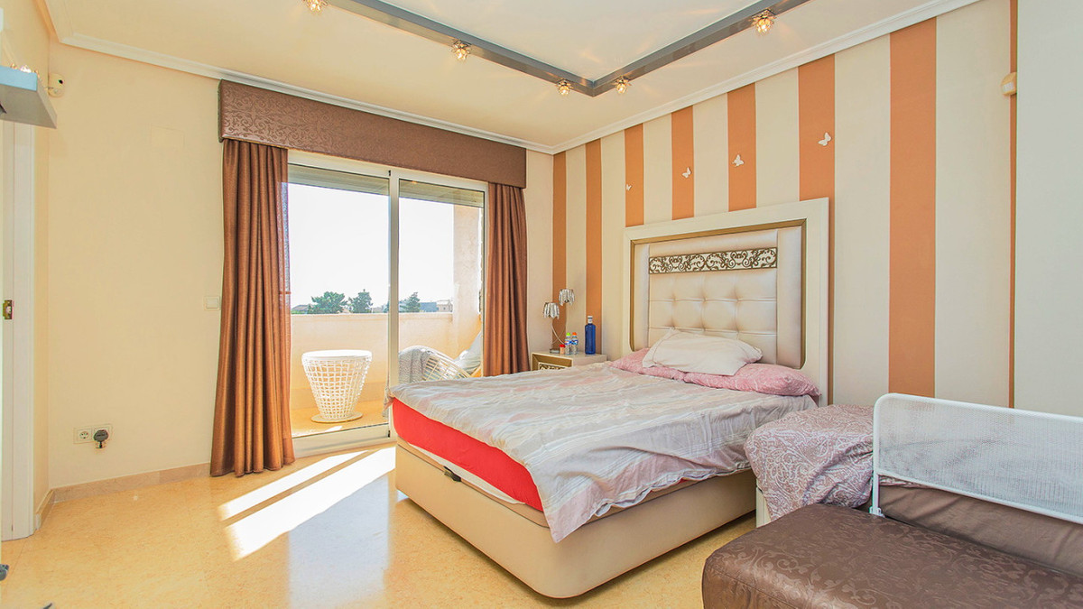 House – Detached Villa in Torrevieja
