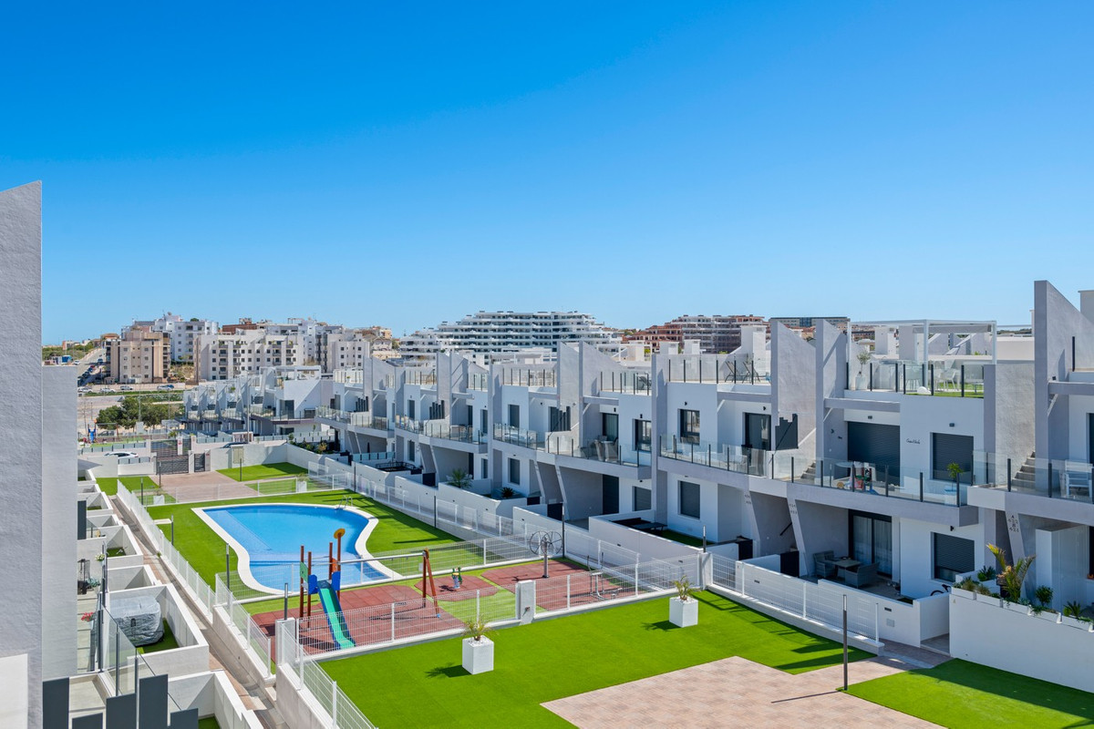 ShowFeedImage Apartment – Penthouse in San Miguel de Salinas