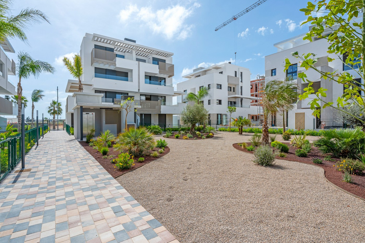 ShowFeedImage Apartment – Middle Floor Apartment in Torre-Pacheco