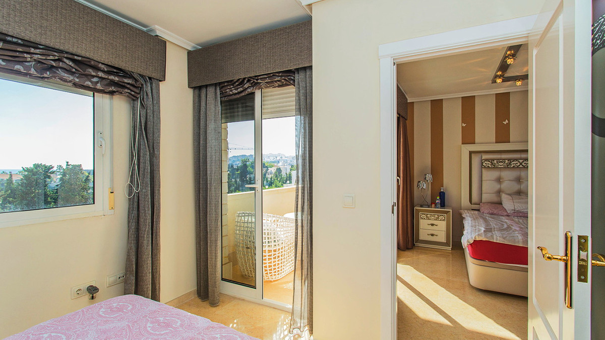 House – Detached Villa in Torrevieja