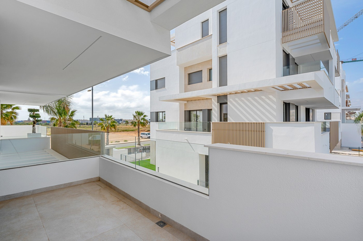 ShowFeedImage Apartment – Middle Floor Apartment in Torre-Pacheco