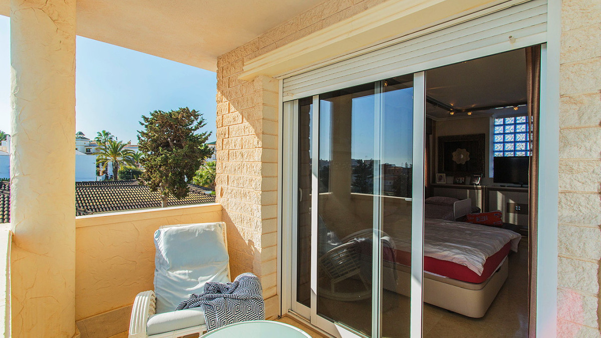 House – Detached Villa in Torrevieja
