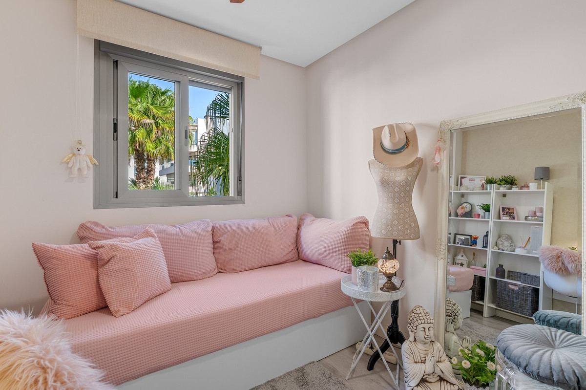 ShowFeedImage Apartment – Middle Floor Apartment in Orihuela