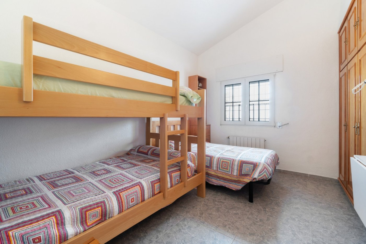 ShowFeedImage House – Detached Villa in Torrevieja