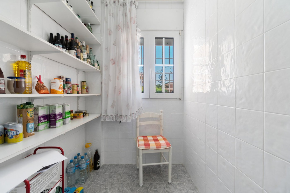 ShowFeedImage House – Detached Villa in Torrevieja