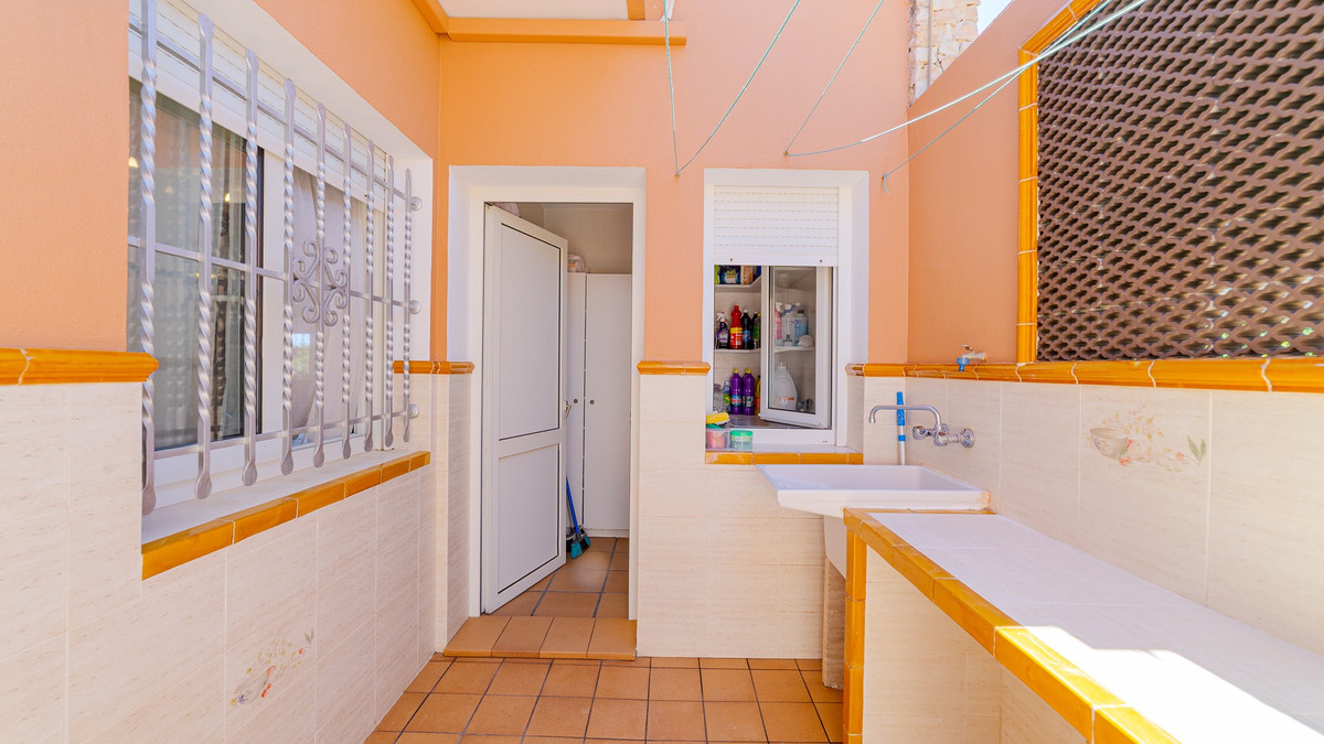 House – Detached Villa in Orihuela