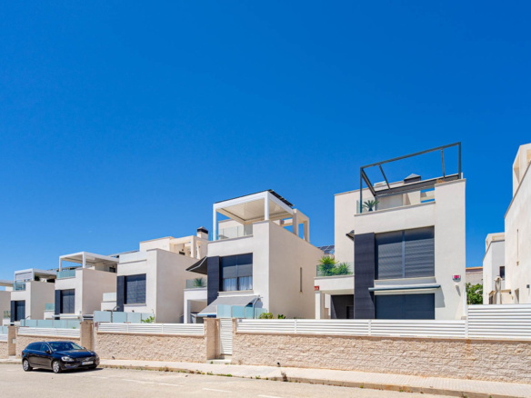 House – Detached Villa in Orihuela