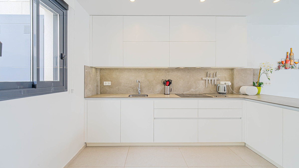 ShowFeedImage House – Detached Villa in Orihuela