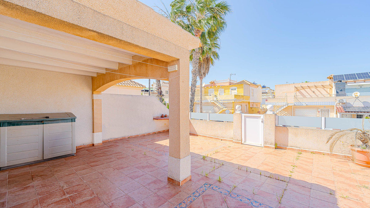 ShowFeedImage House – Townhouse in Orihuela
