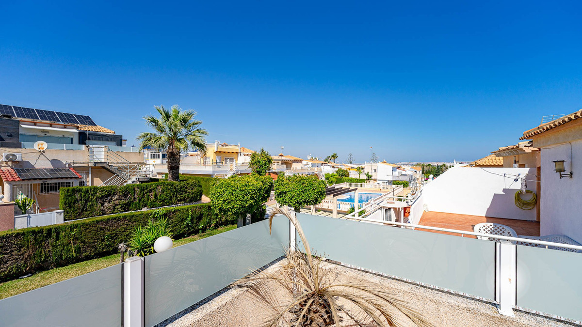 ShowFeedImage House – Townhouse in Orihuela