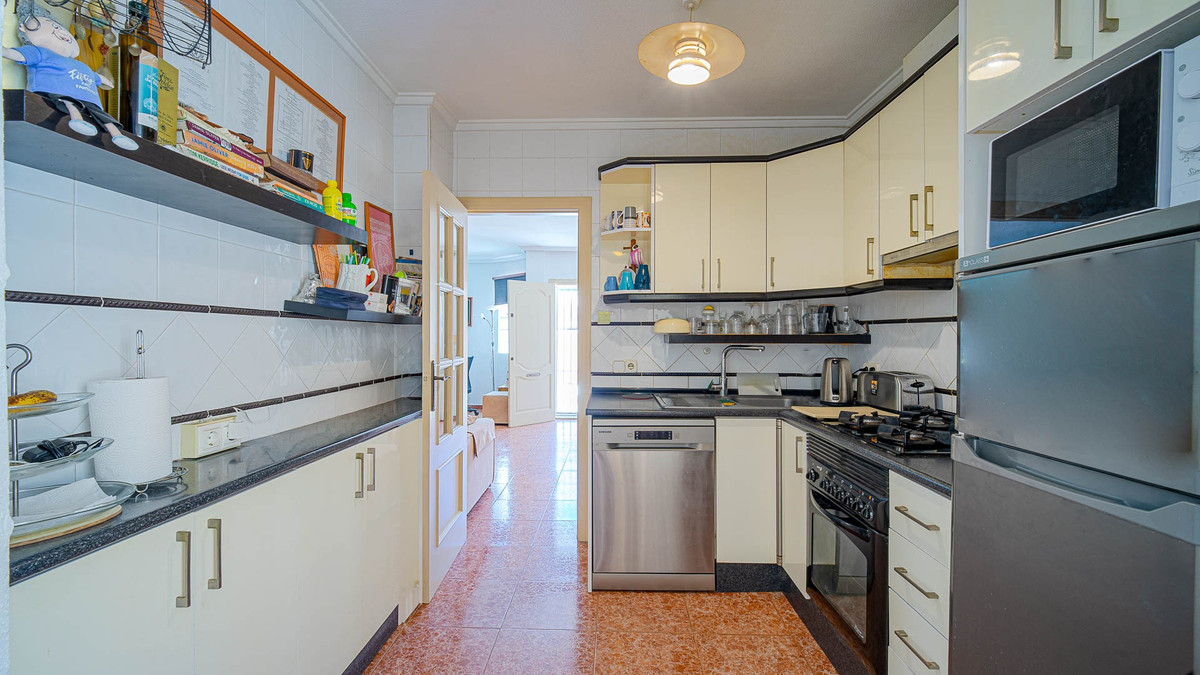ShowFeedImage House – Detached Villa in Orihuela