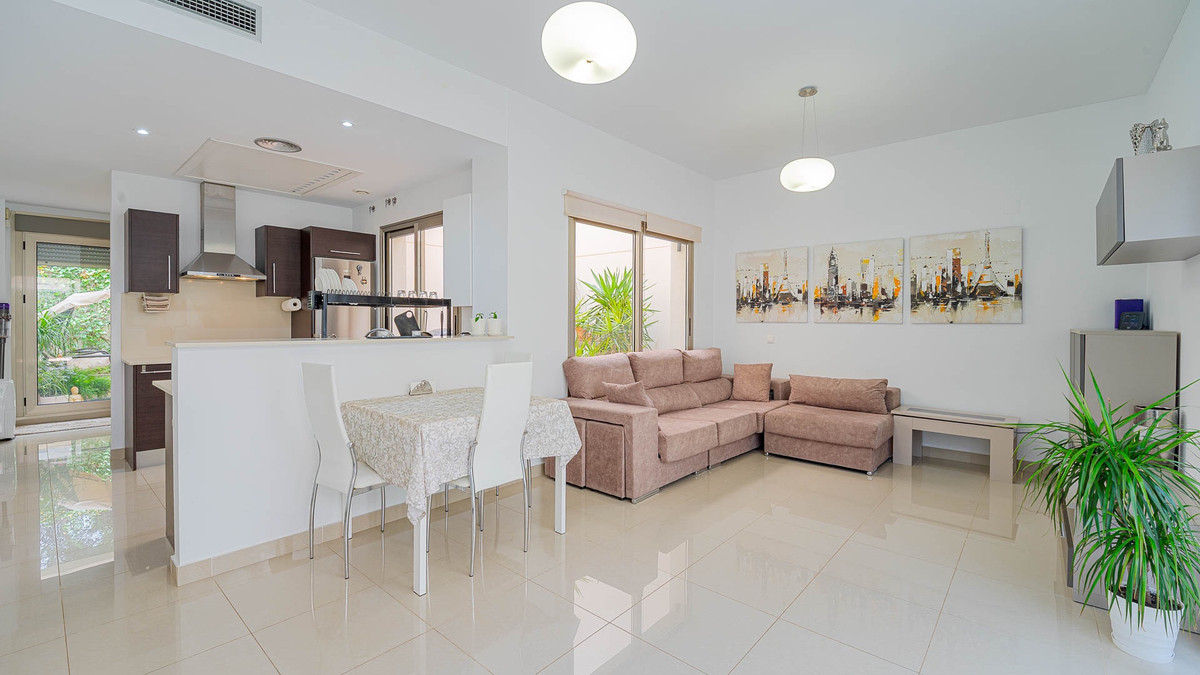 ShowFeedImage House – Townhouse in Orihuela