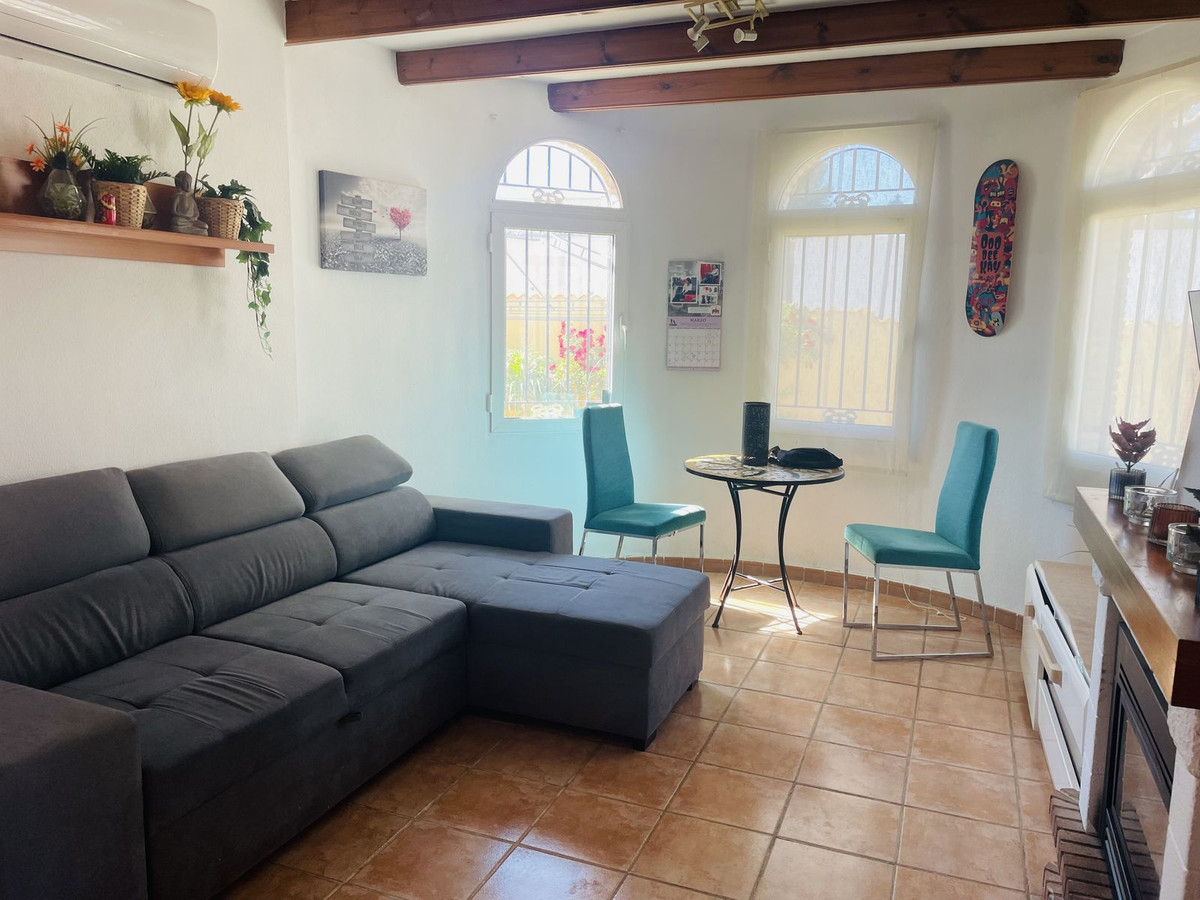 House – Detached Villa in Orihuela