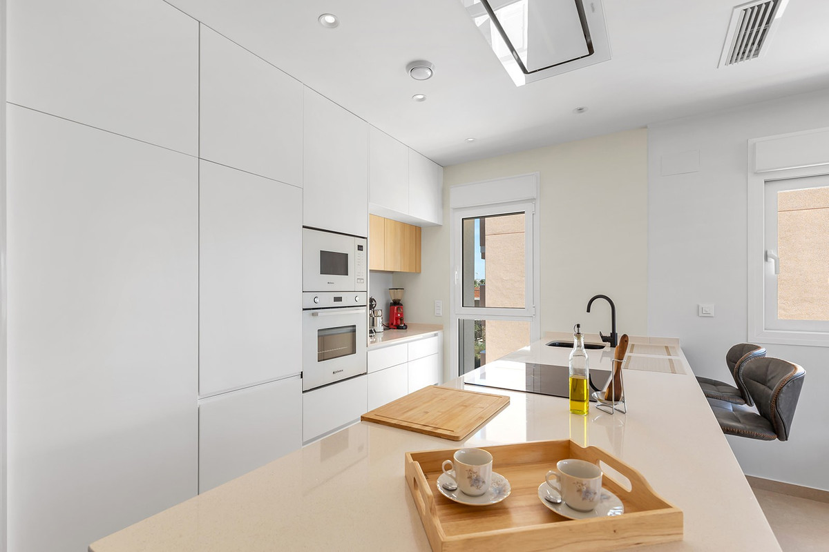 Apartment – Middle Floor Apartment in Guardamar del Segura