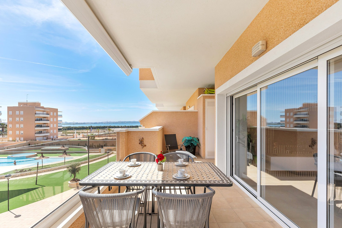 Apartment – Middle Floor Apartment in Guardamar del Segura