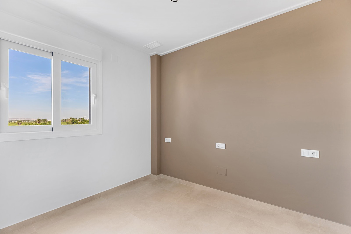 Apartment – Middle Floor Apartment in Guardamar del Segura