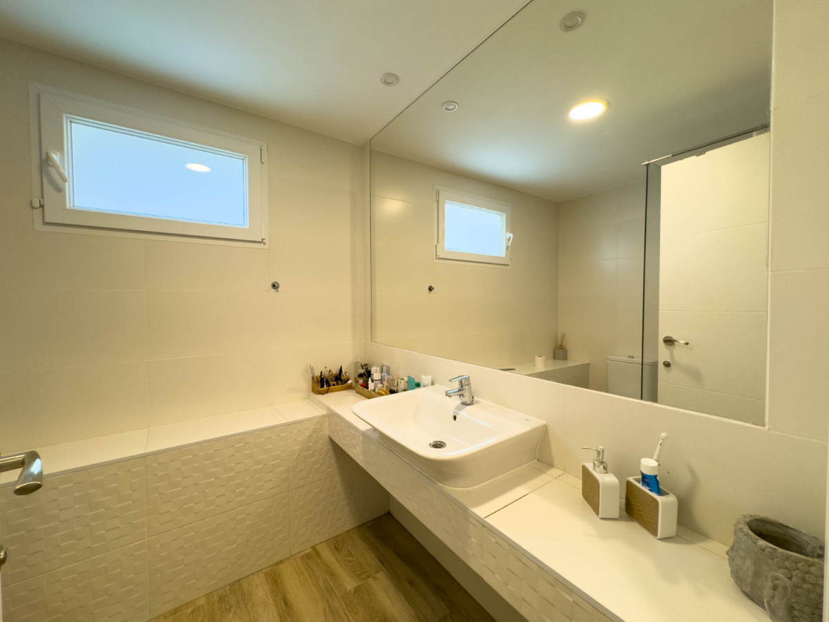 House – Detached Villa in Rojales