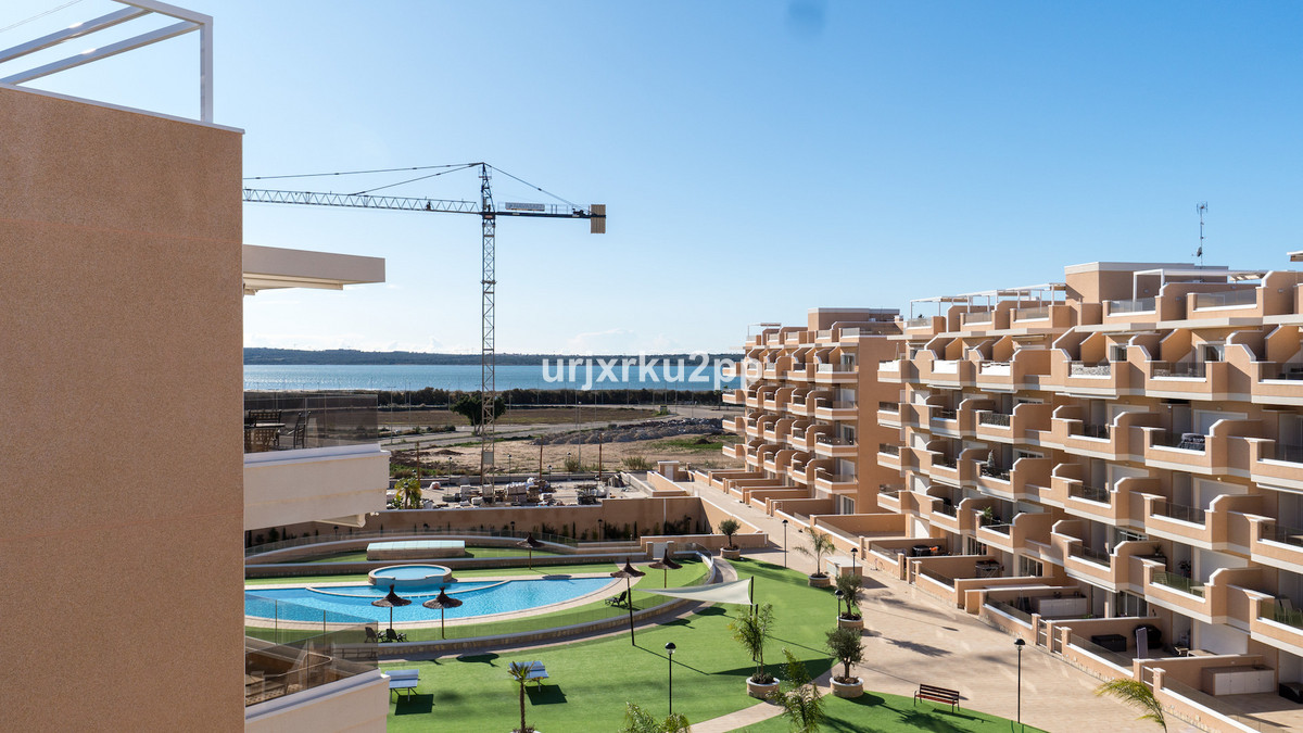 ShowFeedImage Apartment – Penthouse in Guardamar del Segura